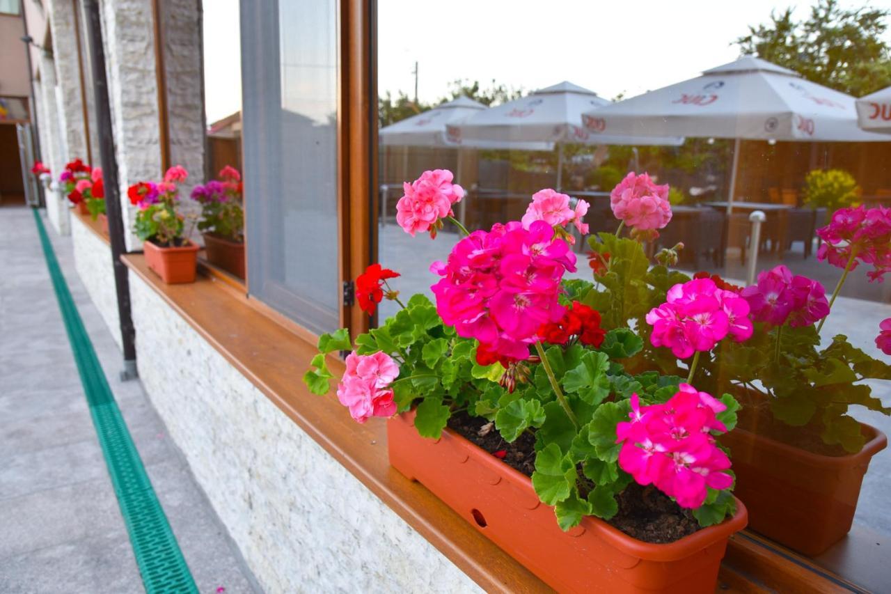 Delta Est Hotel & Restaurant Sulina Dış mekan fotoğraf